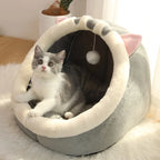 DreamDen Cat Bed