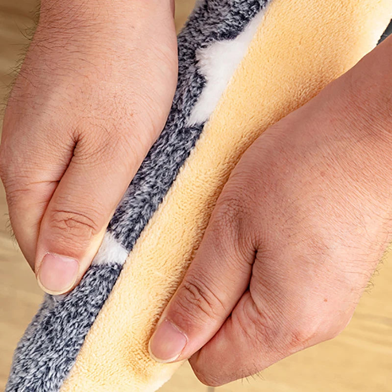 Soft Velvet Pet Blanket